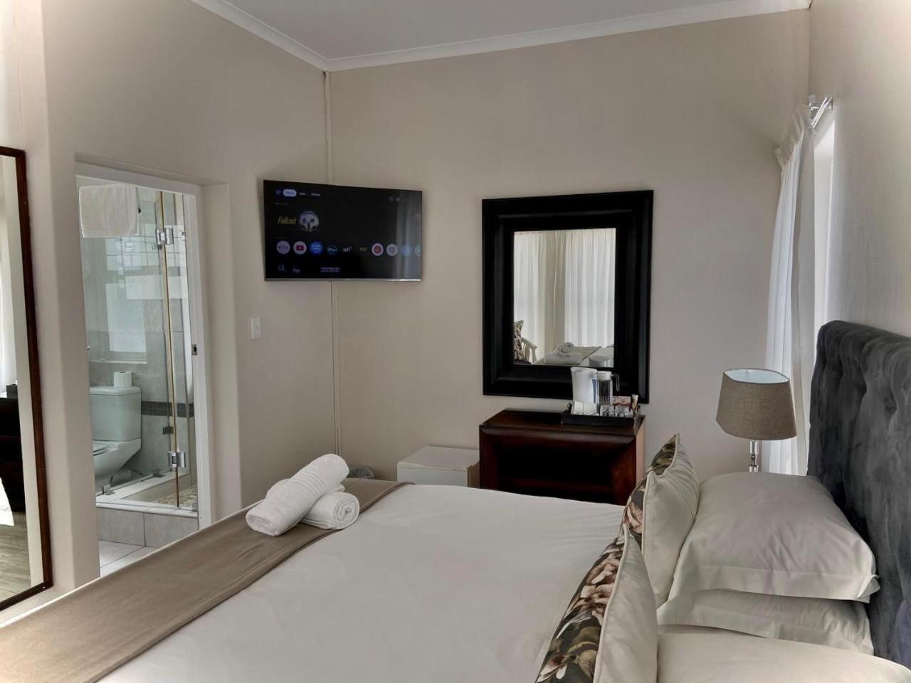 A Villa De Mer Guesthouse Port Alfred Exteriör bild
