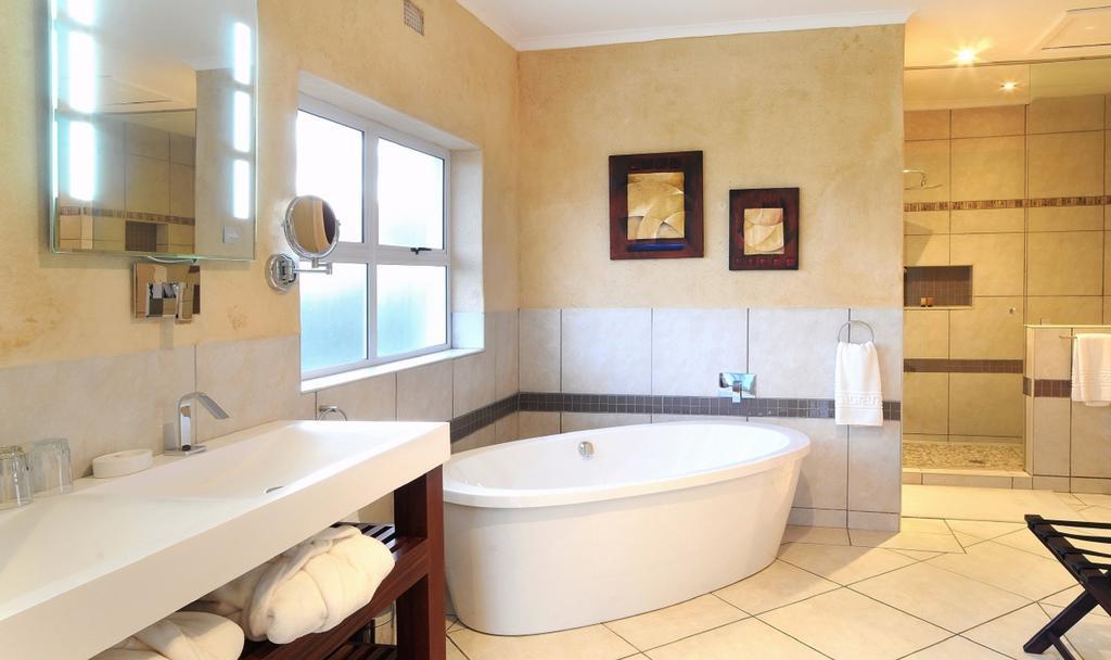 A Villa De Mer Guesthouse Port Alfred Rum bild