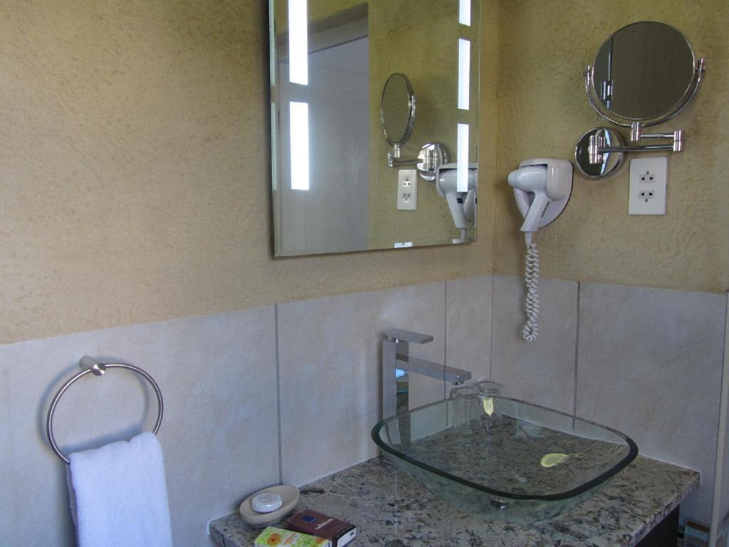 A Villa De Mer Guesthouse Port Alfred Rum bild
