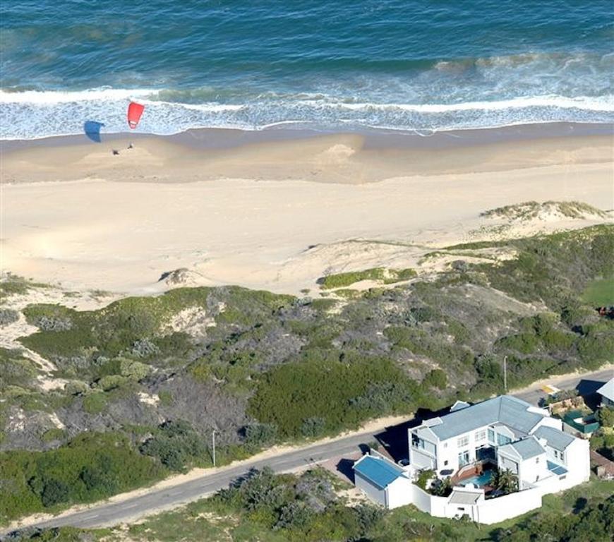A Villa De Mer Guesthouse Port Alfred Exteriör bild